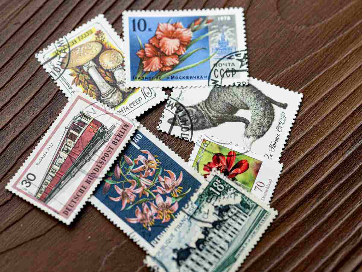 una serie di francobolli