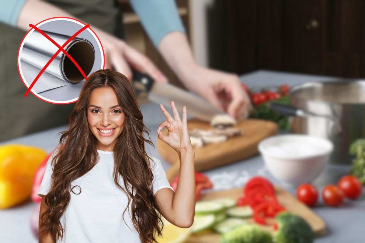 donna che taglia funghi in cucina, x rossa su rotolo di carta d'alluminio e donna che fa ok con le mani