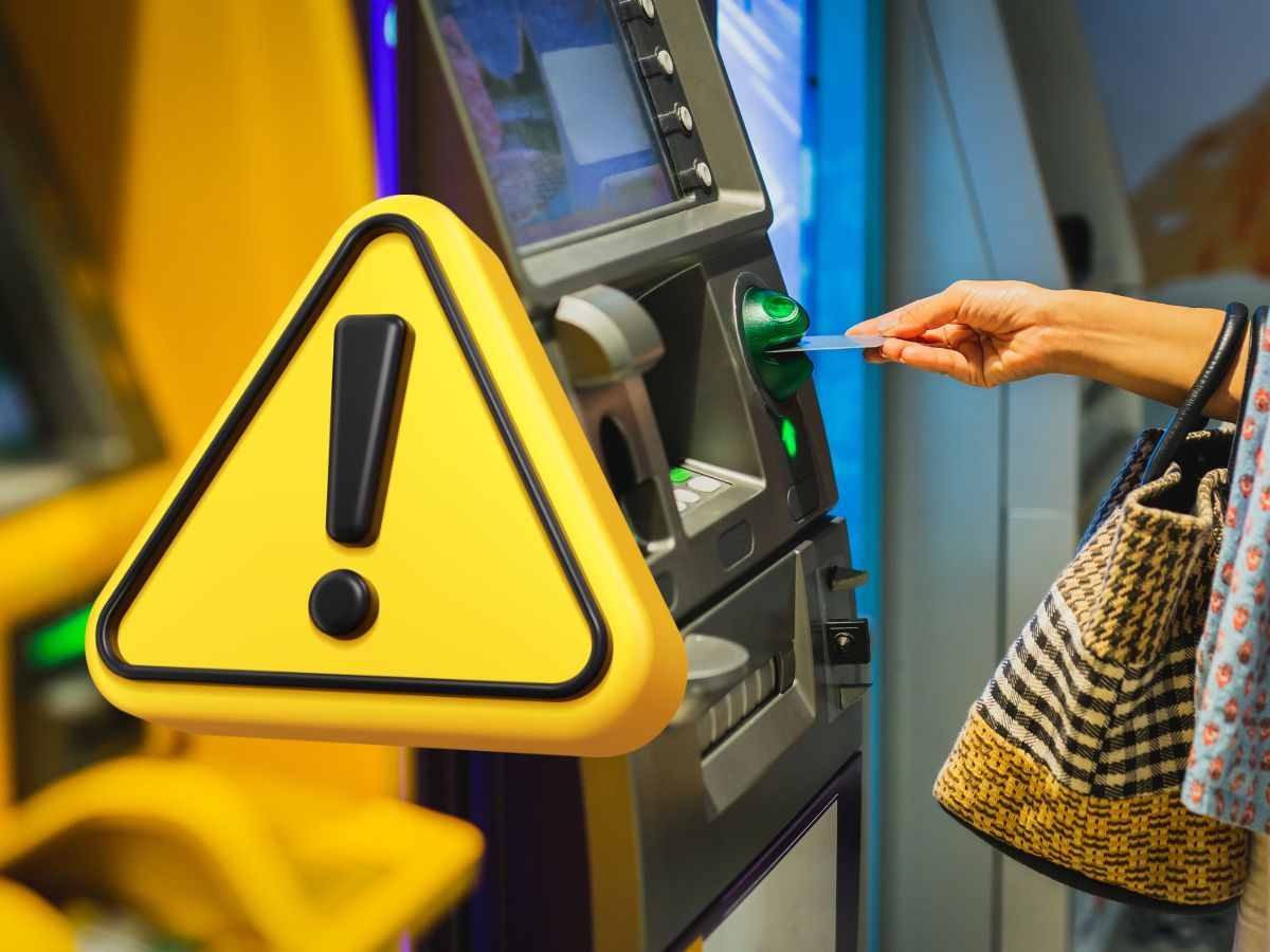 simbolo allerta e donna preleva contante